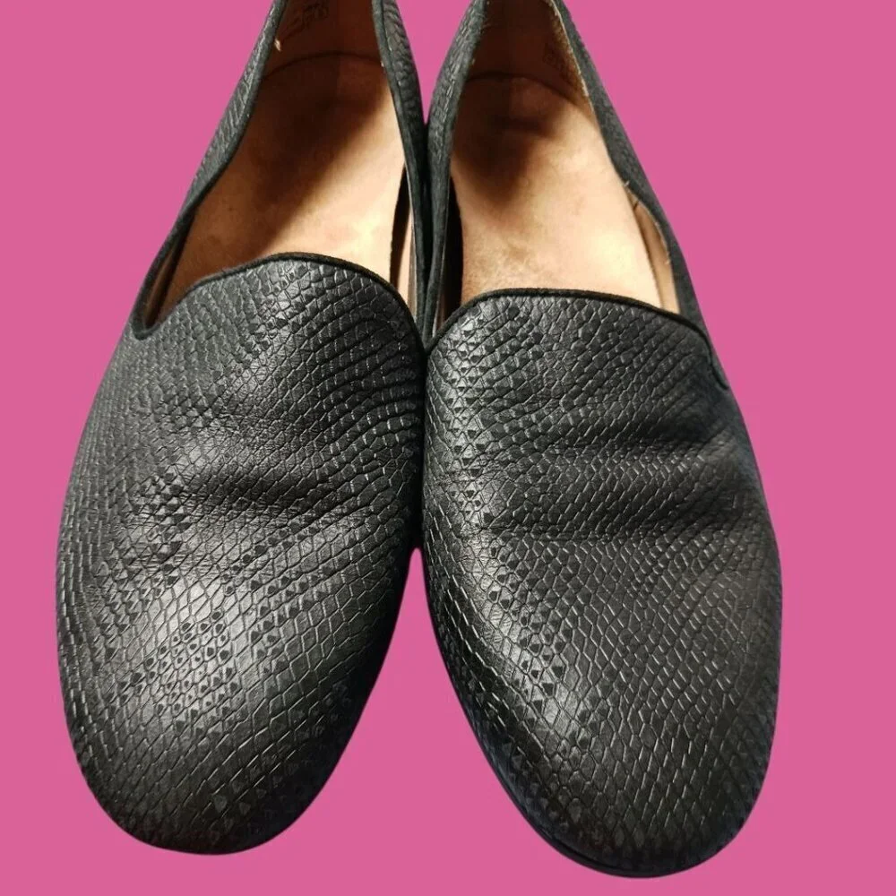 Vionic Willa II Womens  Leather Slip-On Loafer Black  Size 10
